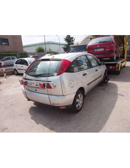 ford focus berlina (cak) del año 1999