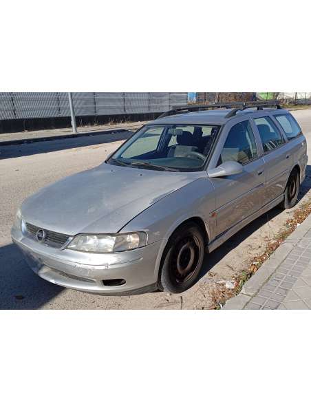 opel vectra b caravan del año 1999