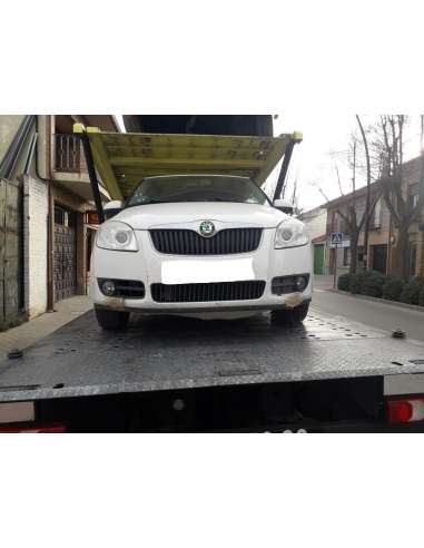 skoda fabia combi (5j5) del año 2010