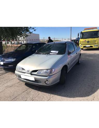 renault megane i coupe fase 2 (da..) del año 1998