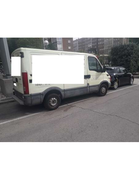 iveco daily caja cerrada (1999 =>) del año 2001