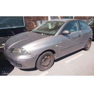 seat ibiza (6l1) del año 2004