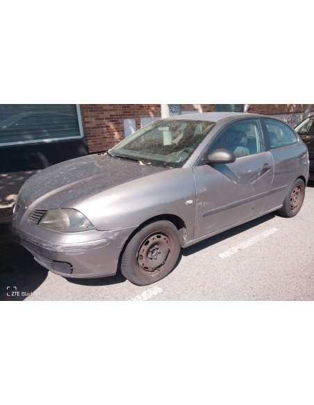 seat ibiza (6l1) del año 2004