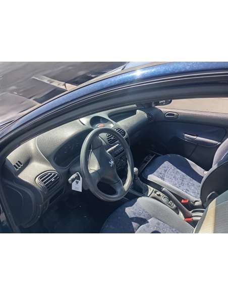 peugeot 206 berlina del año 1998