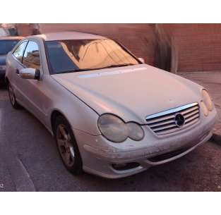 mercedes-benz clase c (w203) sportcoupe del año 2005