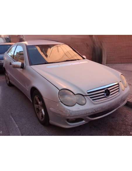 mercedes-benz clase c (w203) sportcoupe del año 2005
