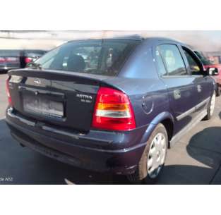 opel astra g berlina del año 2001 2