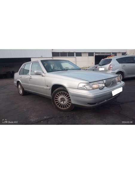 volvo s90 berlina del año 1998
