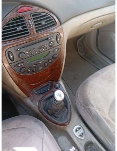 citroën c5 berlina del año 2003