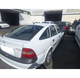 opel vectra b berlina del año 1997 2