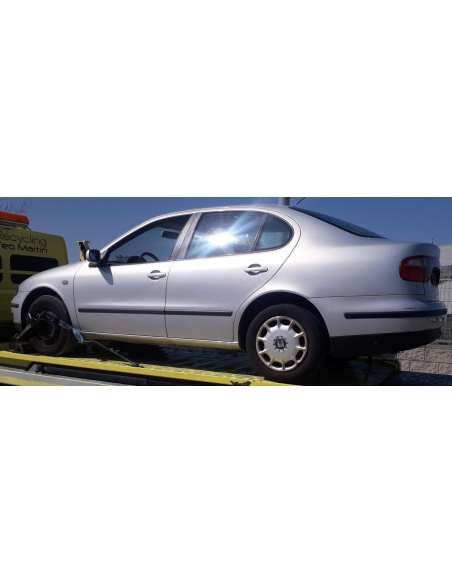 seat toledo (1m2) del año 1999