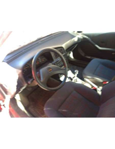 peugeot 405 berlina del año 1992