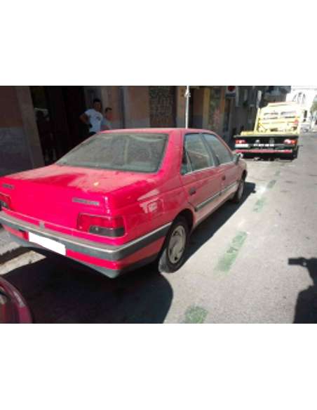 peugeot 405 berlina del año 1992