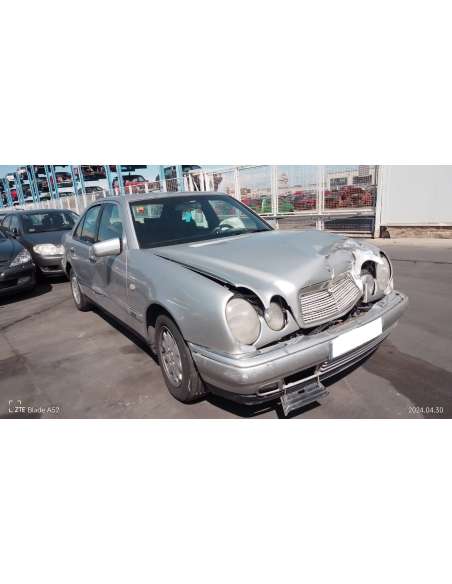 mercedes-benz clase e (w210) berlina diesel del año 1997