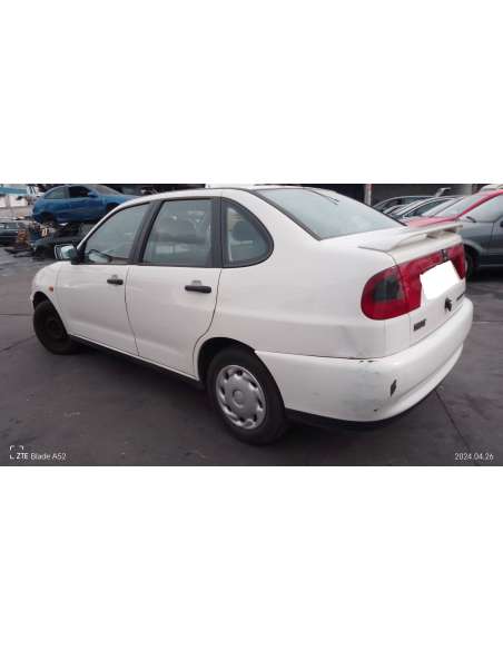 seat cordoba berlina (6k2) del año 1997