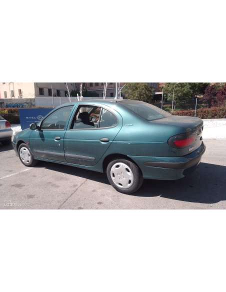 renault megane i classic (la0) del año 1998