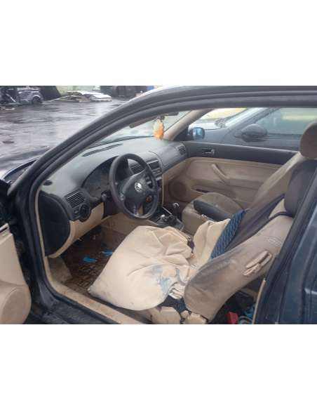 volkswagen golf iv berlina (1j1) del año 1999