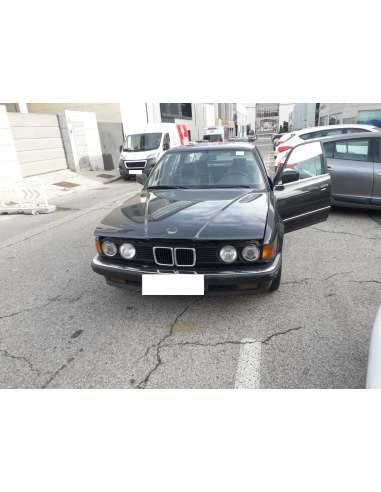 bmw serie 7 (e32) del año 1997