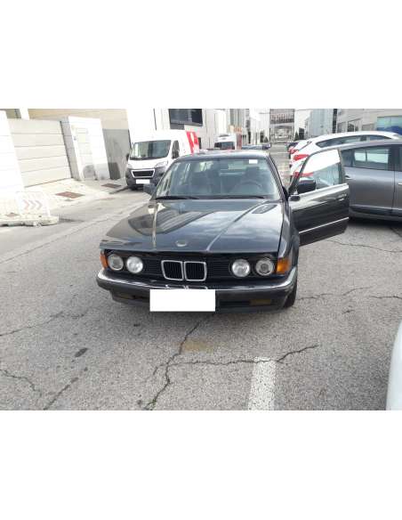 bmw serie 7 (e32) del año 1997