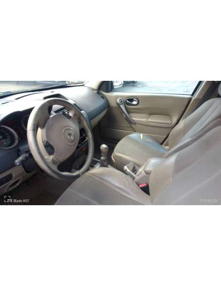 renault megane ii berlina 5p del año 2003