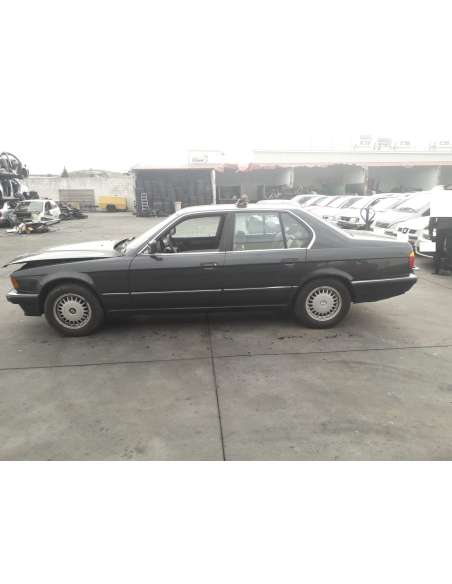 bmw serie 7 (e32) del año 1997