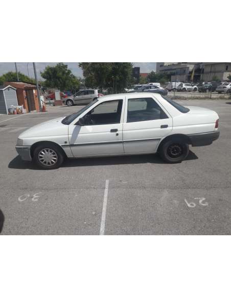 ford orion del año 1992