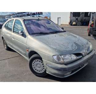 renault megane i berlina hatchback (ba0) del año 1998