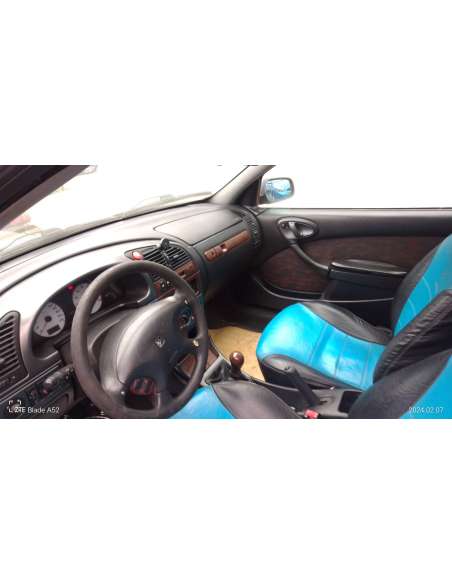 citroën xsara berlina del año 2000