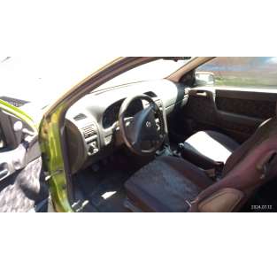 opel astra g berlina del año 2000 2
