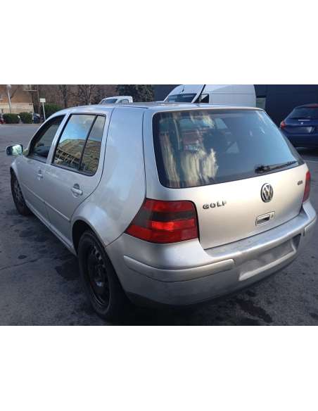 volkswagen golf iv berlina (1j1) del año 2001