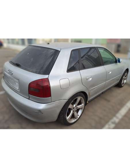 audi a3 (8l) del año 2000