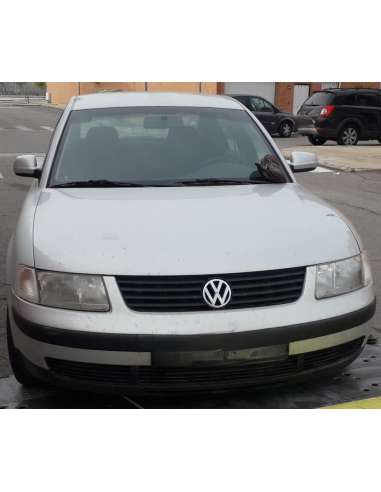 volkswagen passat berlina (3b2) del año 1997
