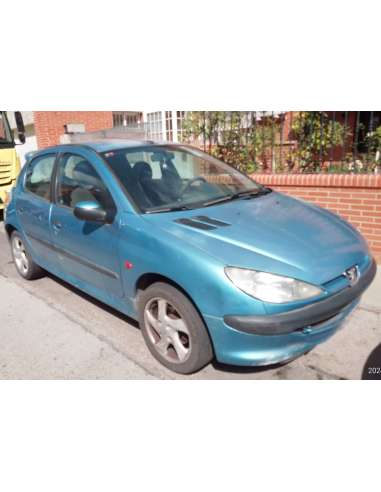 peugeot 206 berlina del año 1998