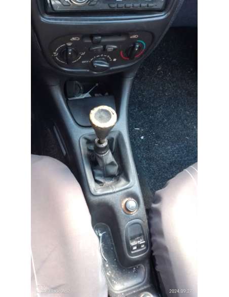 peugeot 206 berlina del año 1998