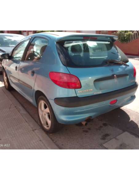 peugeot 206 berlina del año 1998