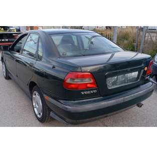 volvo s40 berlina del año 2000 2