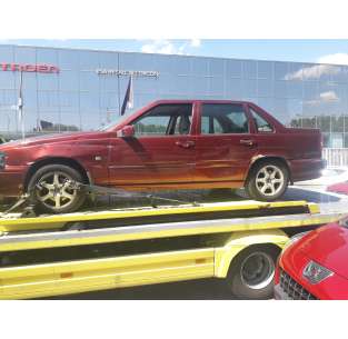 volvo s70 berlina del año 1999