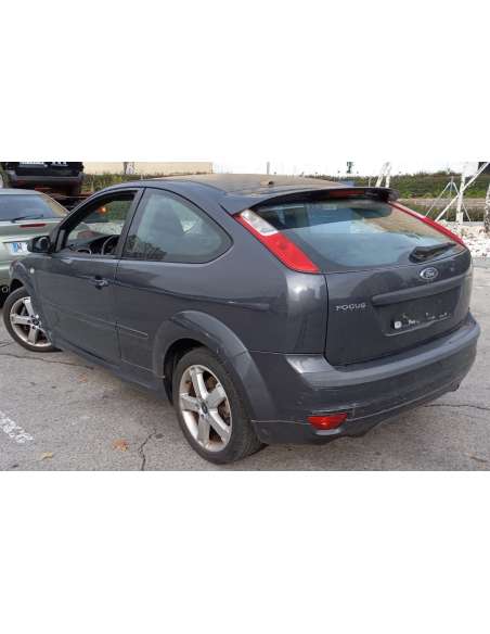 ford focus berlina (cap) del año 2006