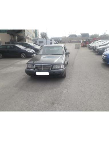 mercedes-benz clase c (w202) berlina del año 1994