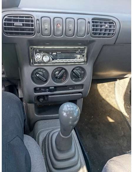 nissan micra (k11) del año 1994