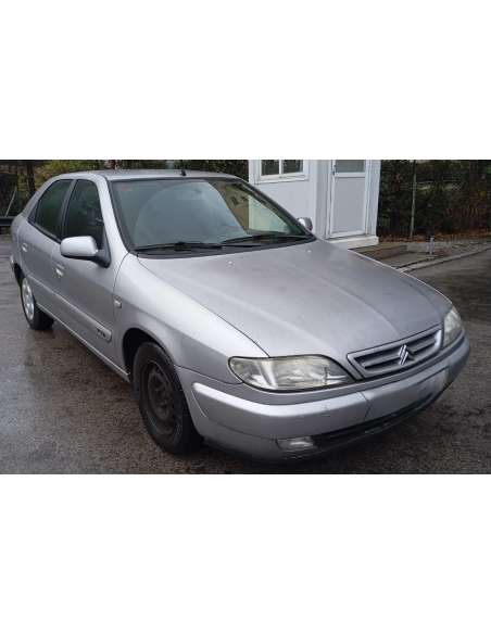 citroën xsara berlina del año 1999