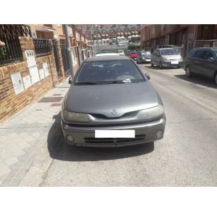 renault laguna (b56) del año 2000