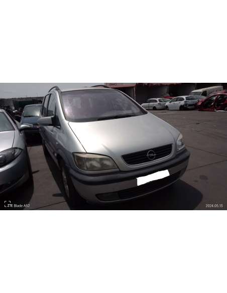 opel zafira a del año 2001