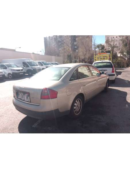 audi a6 berlina (4b2) del año 1998