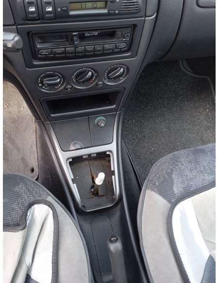 citroën xsara berlina del año 1998