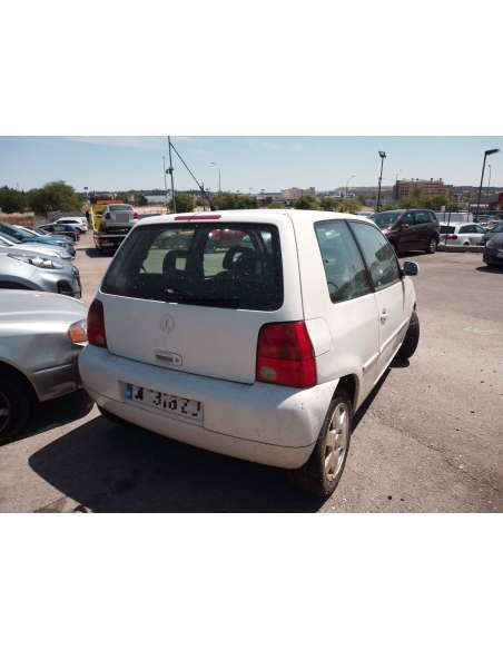 volkswagen lupo (6x1/6e1) del año 2000