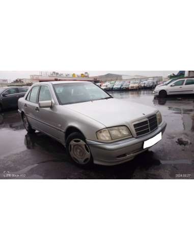 mercedes-benz clase c (w202) berlina del año 1999