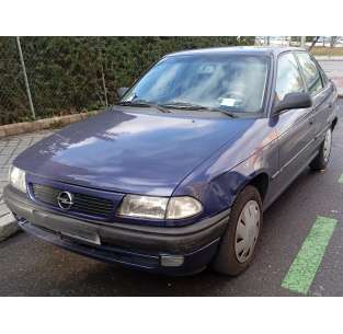 opel astra f berlina del año 1994