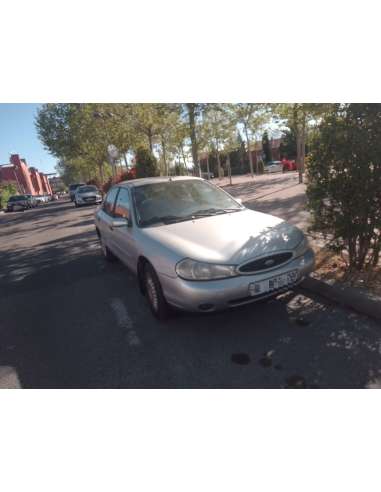 ford mondeo berlina (gd) del año 2000