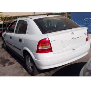 opel astra g berlina del año 1998 2